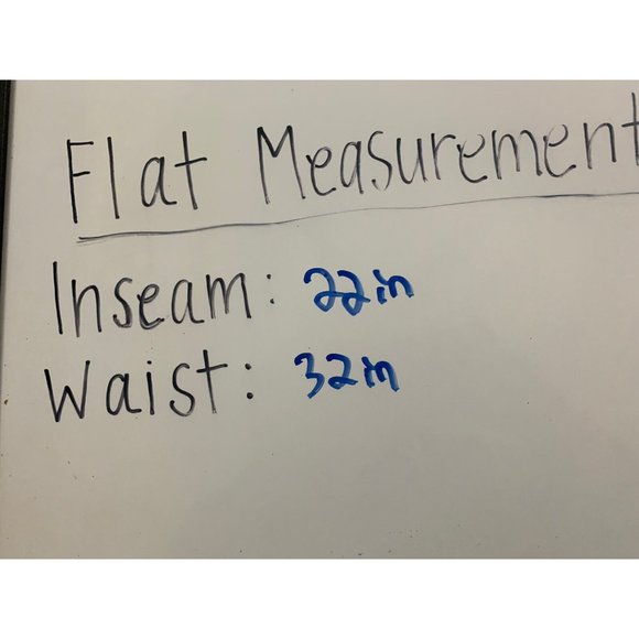 Talbots The Perfect Skimmer Petite Blue Floral Women’s SZ 8P Capri Chino Pants - Picture 4 of 5